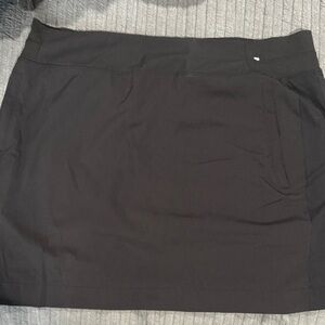 Chic Black Mini Skirt